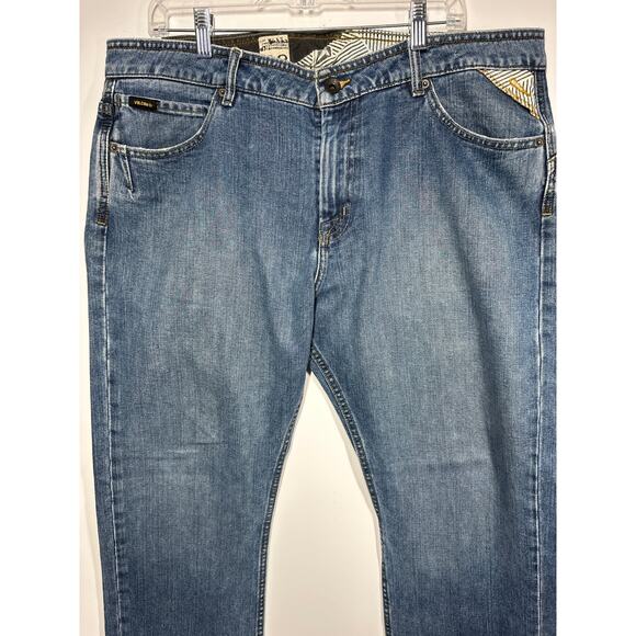Volcom Enowen Classic Straight Leg Denim Skater Jeans Streetwear Blue Size 38 - Picture 2 of 16